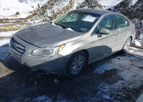 2016 Subaru Legacy 2.5I Premium из США, поврежденный, VIN 4S3BNAC68G3047639